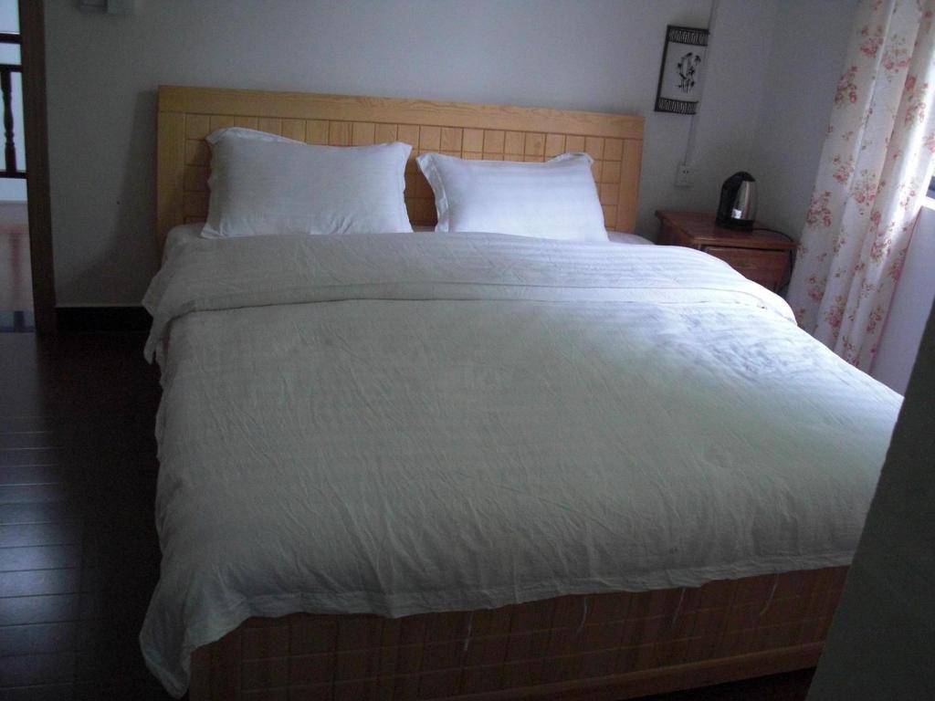 Huanggong Garden Hotel 양수오 객실 사진